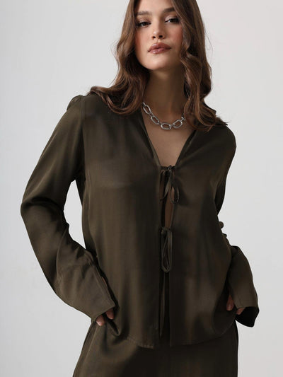Front-Piped Blouse and Pants Set