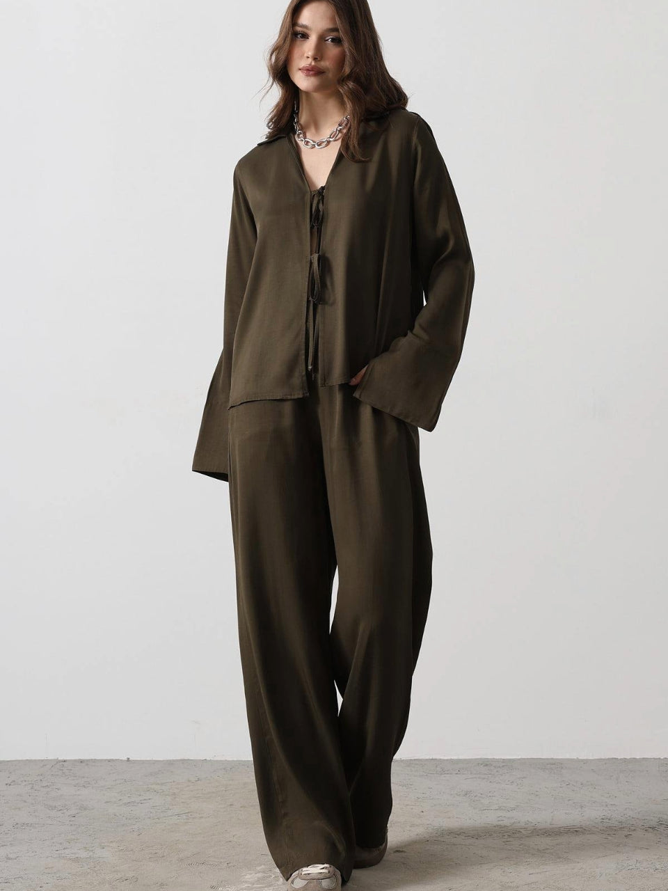 Front-Piped Blouse and Pants Set