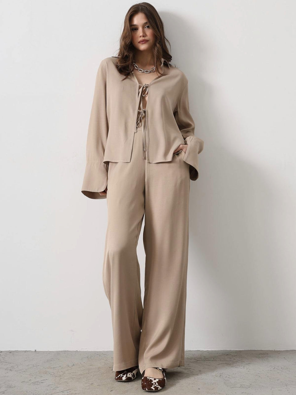 Front-Piped Blouse and Pants Set