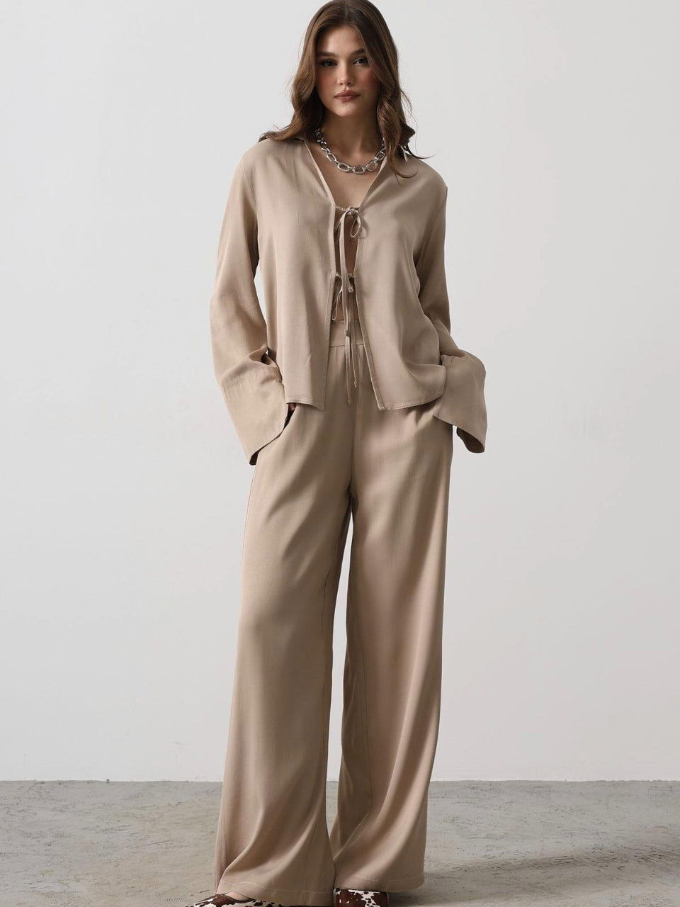 Front-Piped Blouse and Pants Set